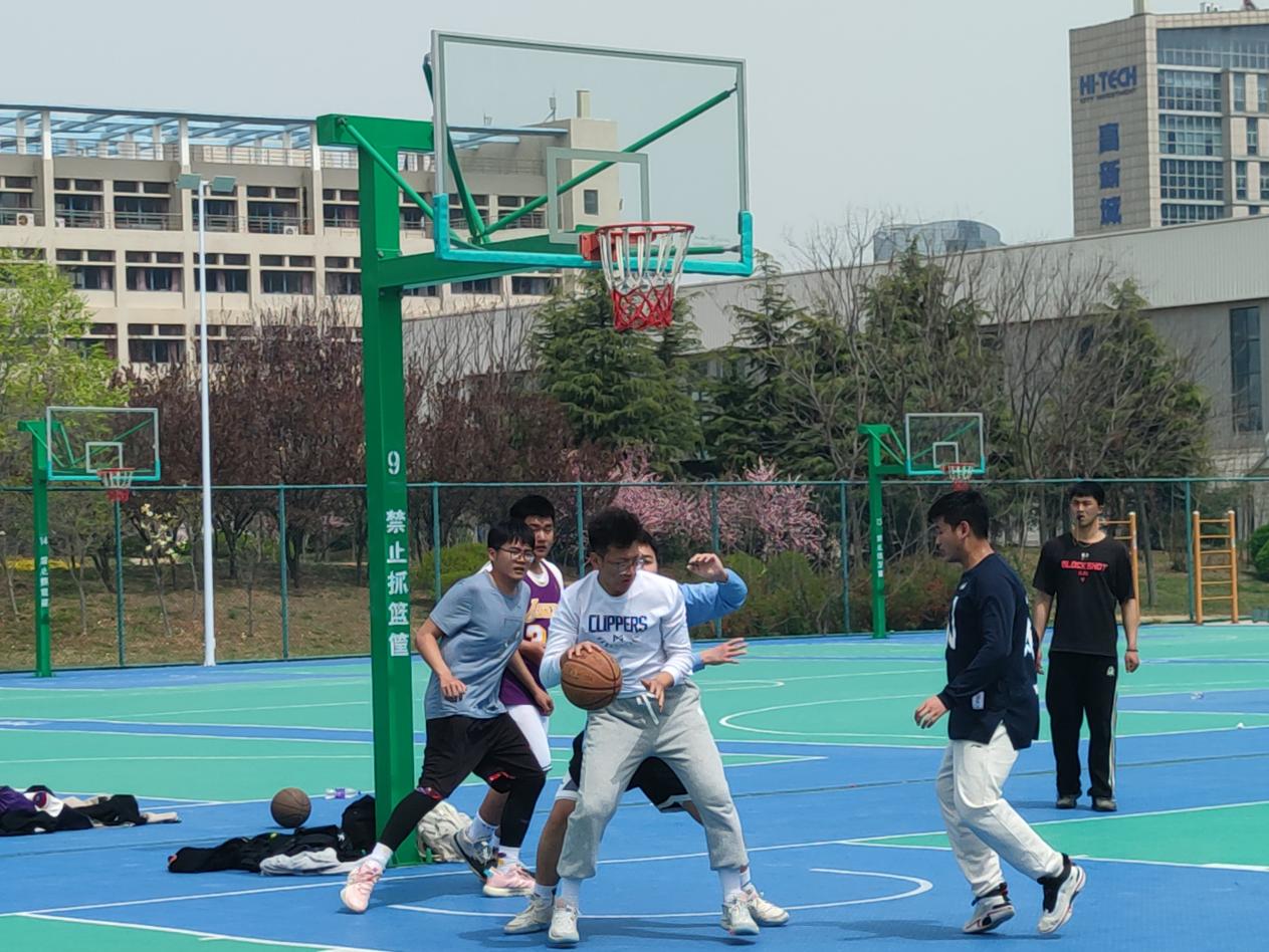 f96dbba737d37656a06d7ce1d6debf3